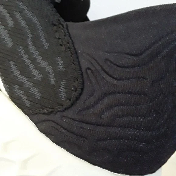 NWT New Balance Fresh Foam 1080 V10, Size 6.5 womens - Picture 3 of 9